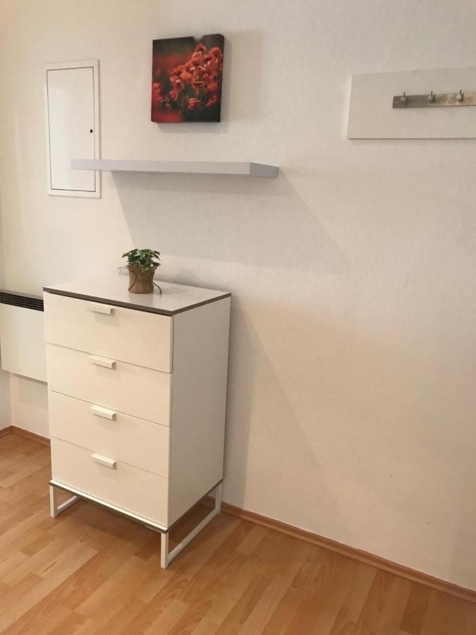 Apartment & Near Reumannplatz *