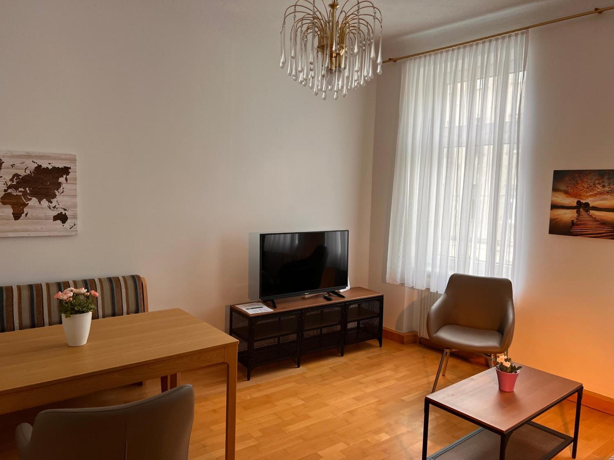 & Near Reumannplatz Apartment Wien