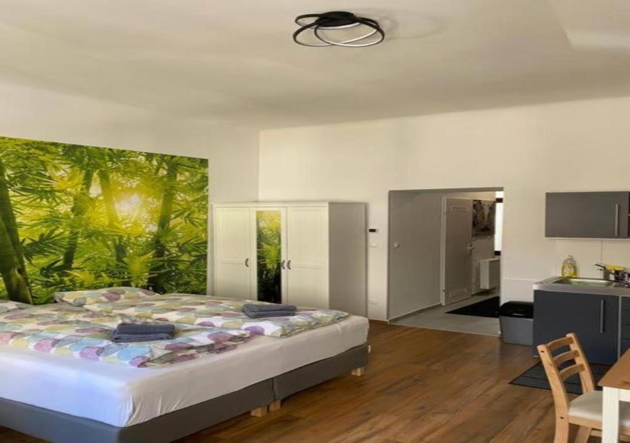 Apartment & Near Reumannplatz *